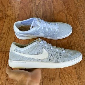 (RARE) Nike Tennis Classic Ultra Flyknit